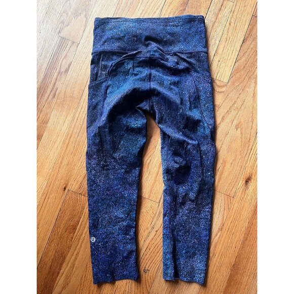 Lululemon Fast Free High Rise Crop II Nulux Polar Lights Womens 4 - Picture 3 of 5